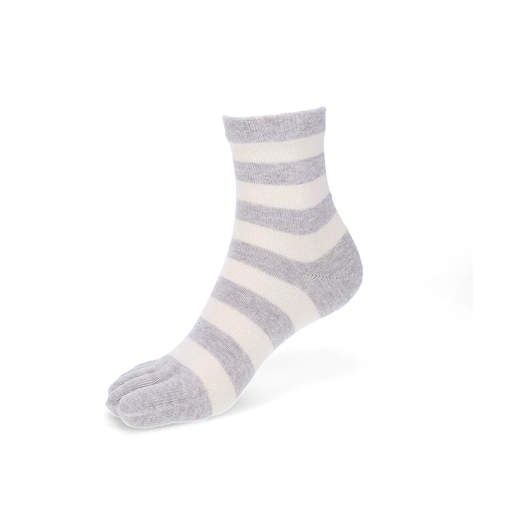 Bold Striped Cotton Toe  Quarter Socks - Image 3
