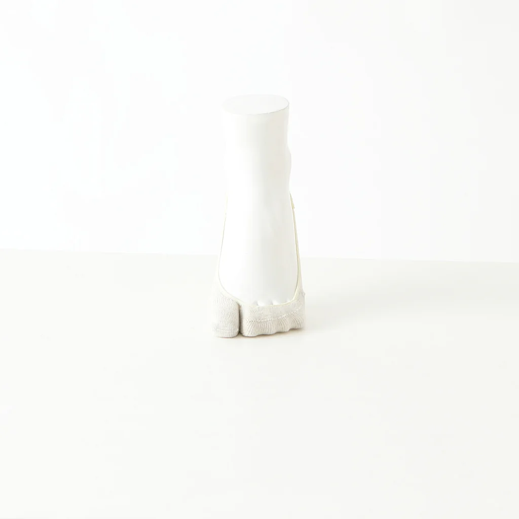 Cotton Tabi  No-Show Socks - Image 6