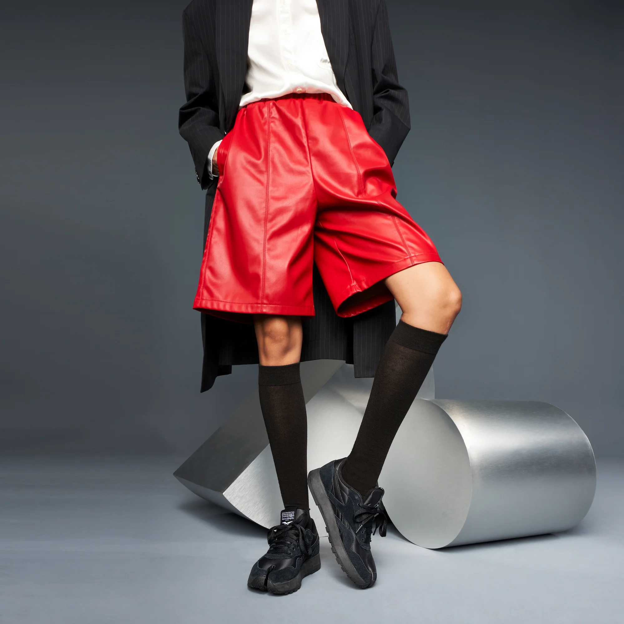 Extra Fine Merino Tabi  Knee-High Socks - Image 2