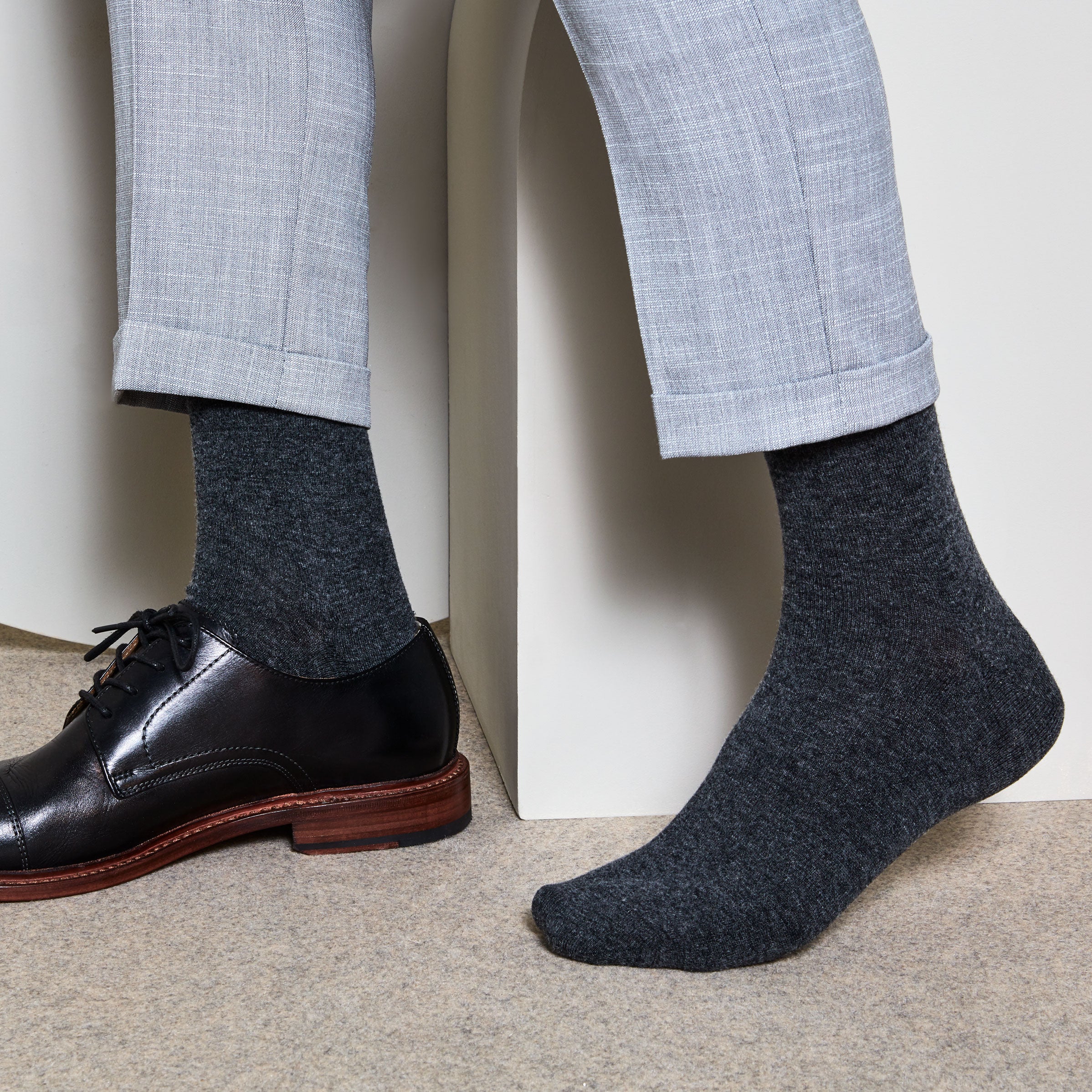 Extra Fine Merino  Crew Socks - Image 16