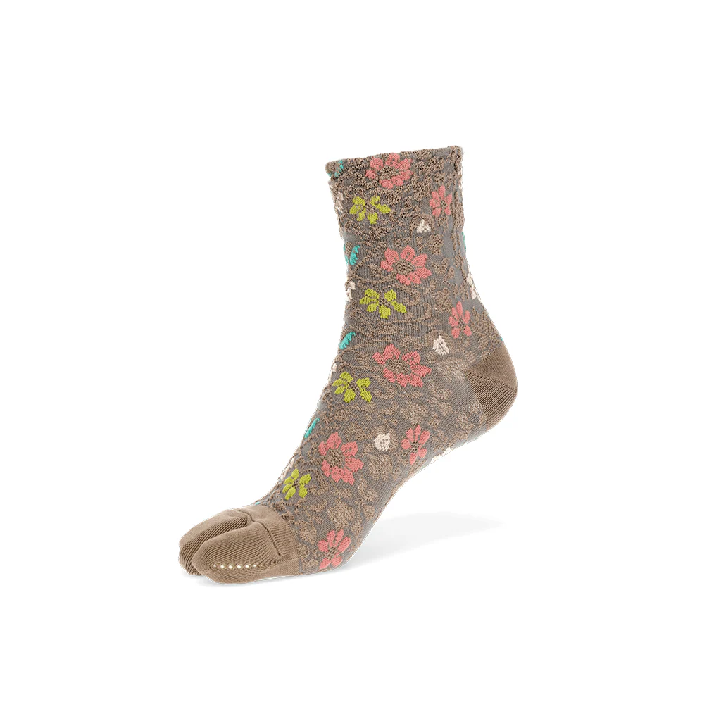 Float Flower Cotton Tabi  Crew Socks - Image 12