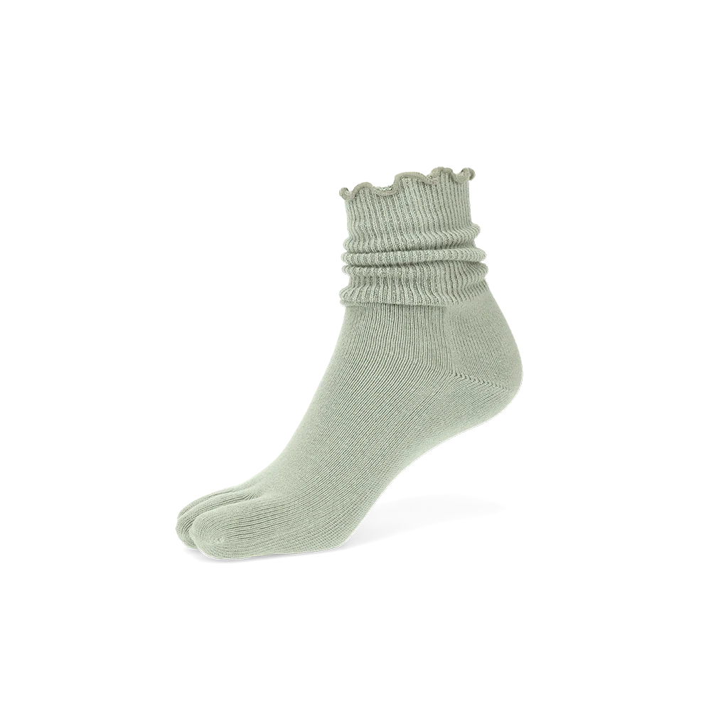 Loose-Fit Cotton Toe  Crew Socks - Image 15