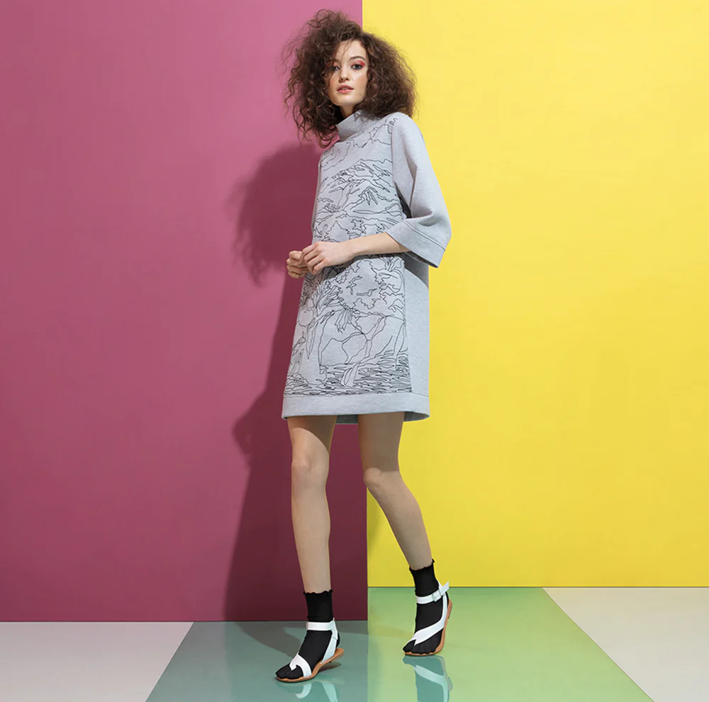 Loose-Fit Cotton Toe  Crew Socks - Image 4