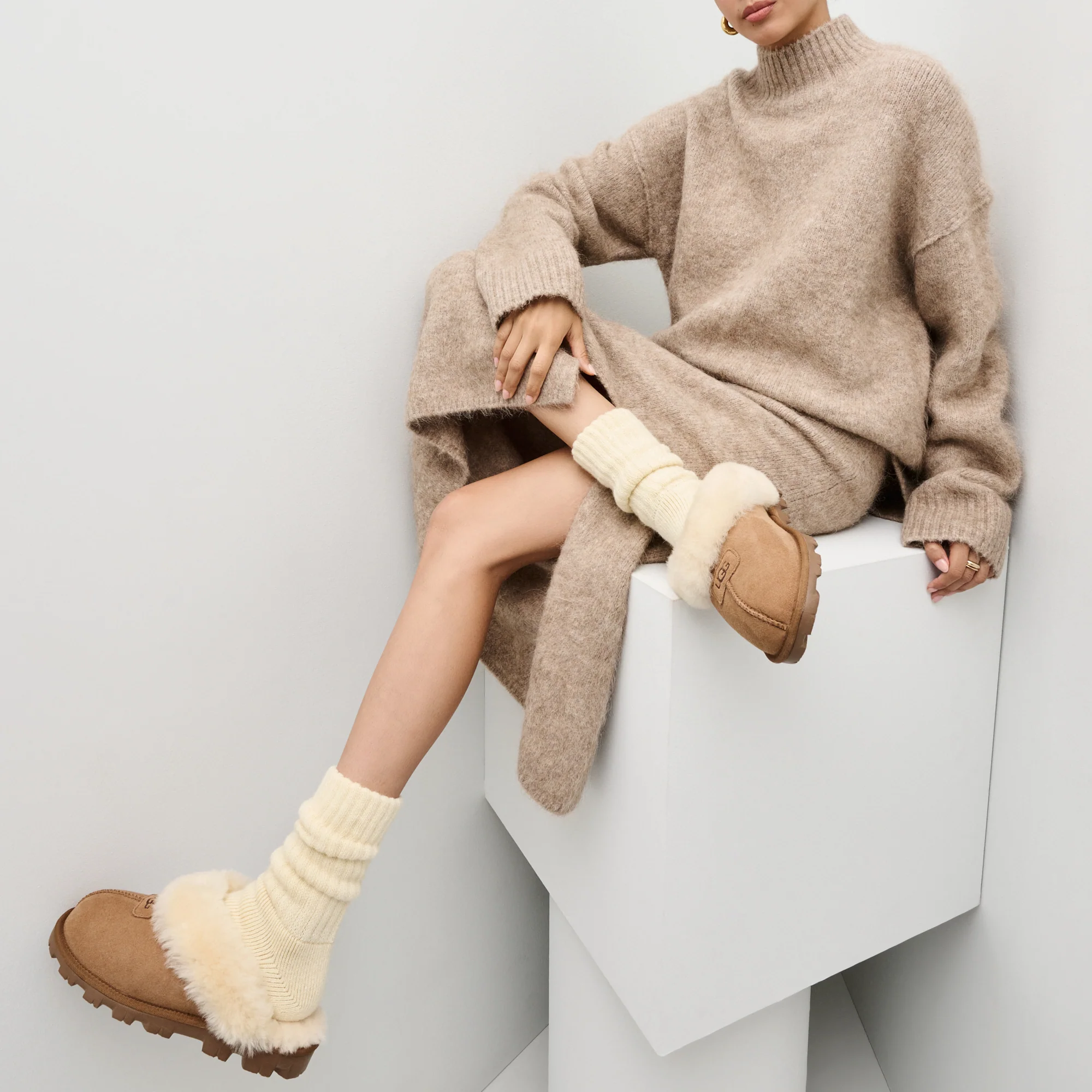 Pile-Lined Lounge  Crew Socks - Image 2