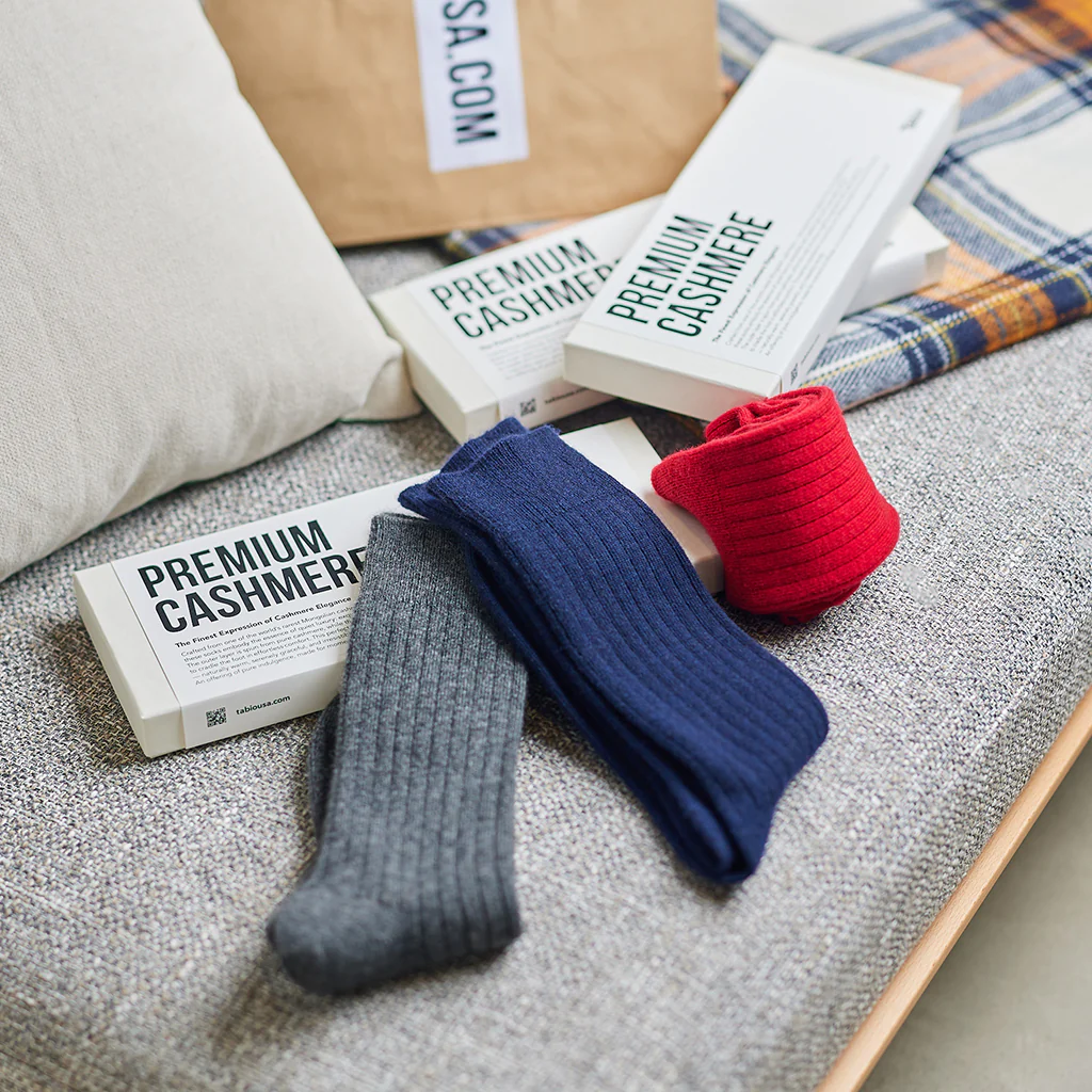 Premium Finest Cashmere  Crew Socks - Image 3