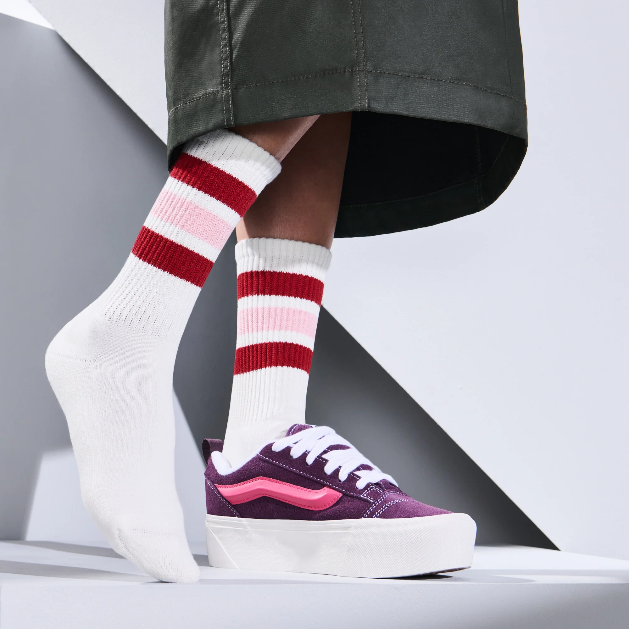 Sandwich-Stripes Cotton Pile  Crew Socks