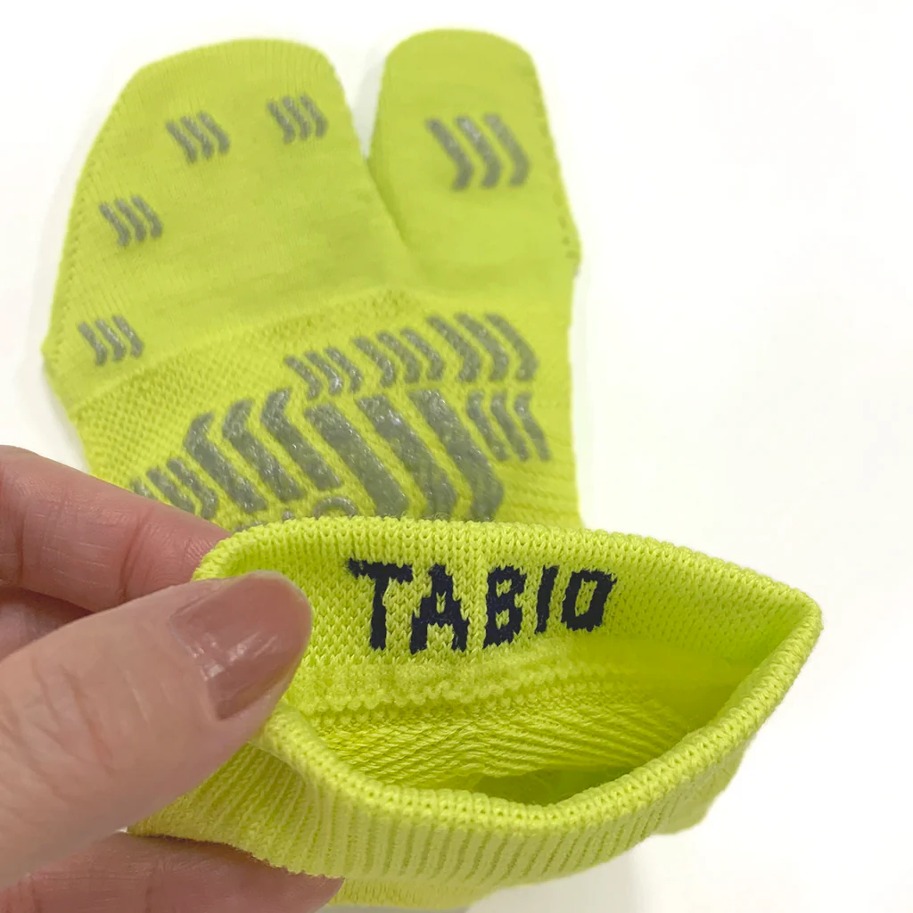 Signature Run Tabi  Socks - Image 11