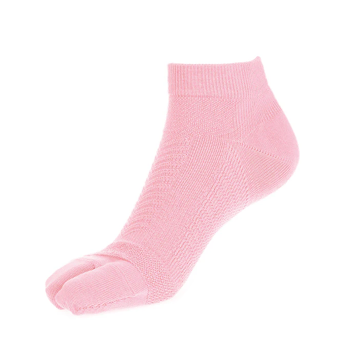 Signature Run Tabi  Socks - Image 15