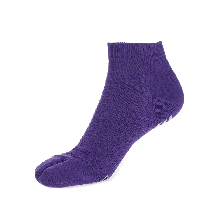 Signature Run Tabi  Socks - Image 17