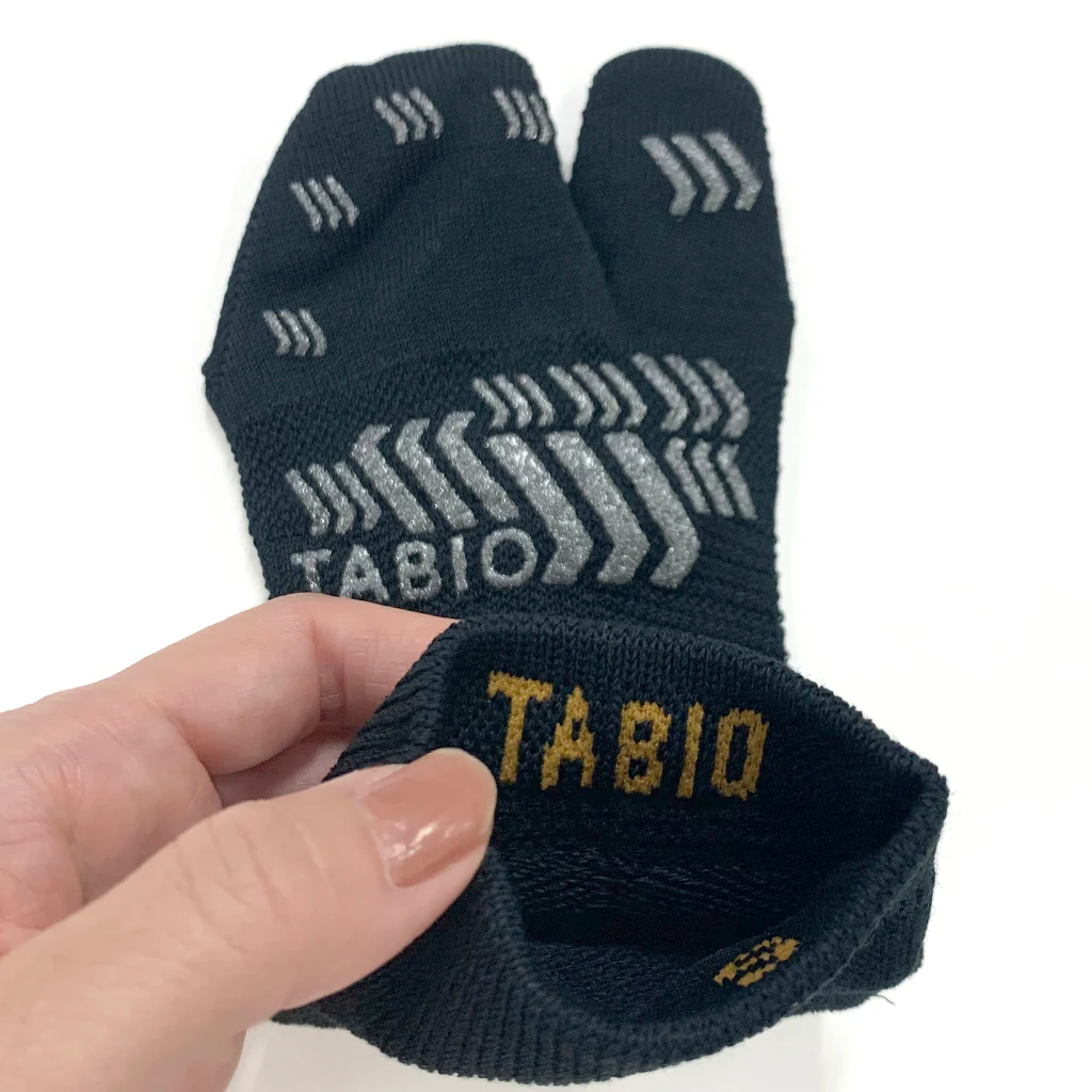 Signature Run Tabi  Socks - Image 9