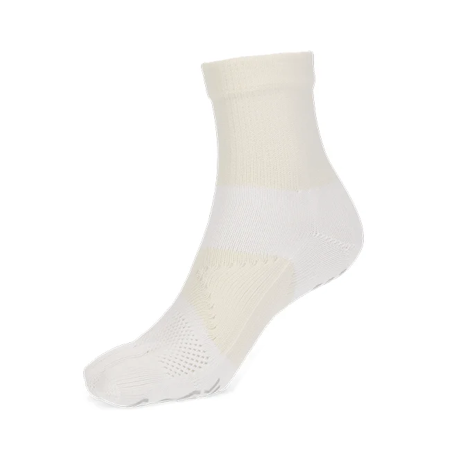 Signature Run Toe  Crew Socks - Image 9